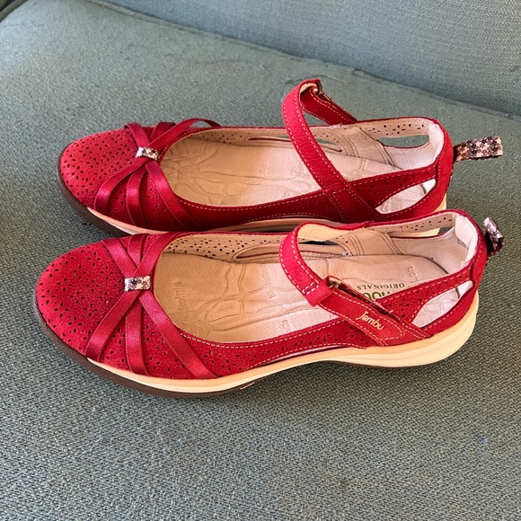 Jambu Red Athletic Shoes with Strappy Design and Supportive Sole - Picture 2 of 9
